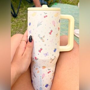 HydroJug Cream with Colorful Fruit and Bow Design